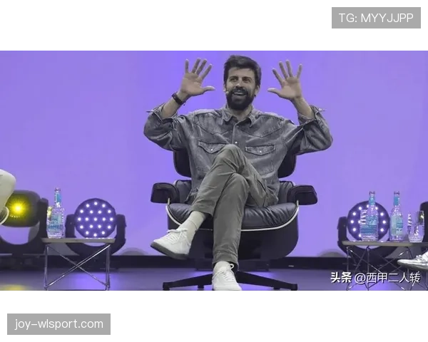 杰拉德·皮克的衣橱看一眼就绝望了，鞋子比我家好几个月工资还值钱